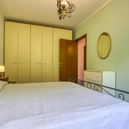 Appartamento 2 Bedroom Lovely In *